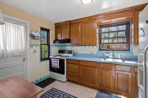 1660 Beacon St, Cincinnati, OH 45230 photo 8