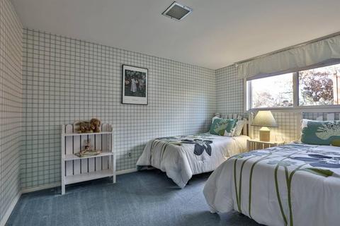8834 Cavalier Dr, Cincinnati, OH 45231 photo 21