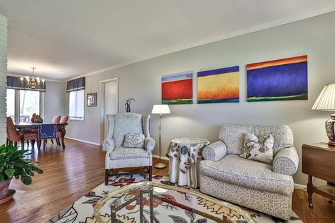 8834 Cavalier Dr, Cincinnati, OH 45231 photo 6