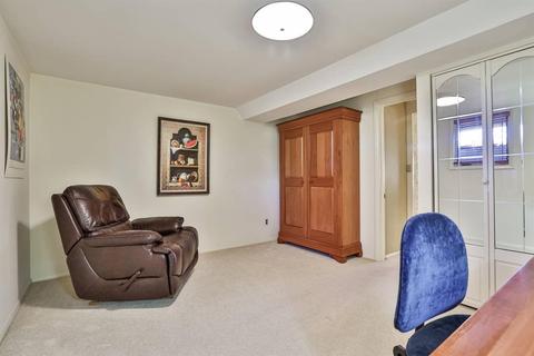8834 Cavalier Dr, Cincinnati, OH 45231 photo 50