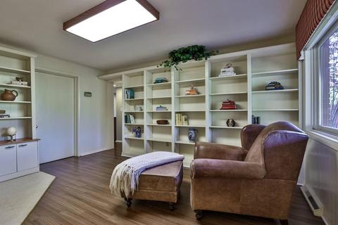8834 Cavalier Dr, Cincinnati, OH 45231 photo 47