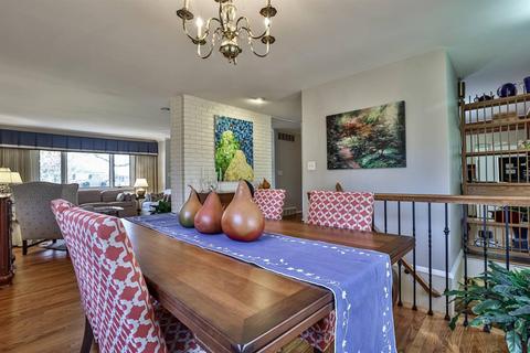 8834 Cavalier Dr, Cincinnati, OH 45231 photo 9