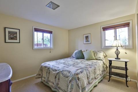 8834 Cavalier Dr, Cincinnati, OH 45231 photo 20