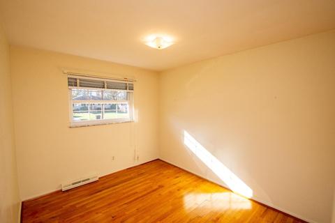 9726 Woodmill Ln, Cincinnati, OH 45231 photo 12