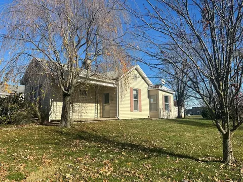 14051 Pike St, Brookville, IN 47012