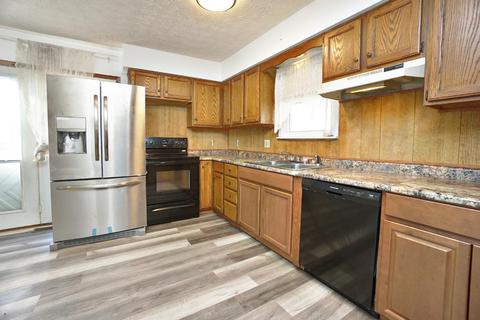 122 Walnut St, Franklin, OH 45005 photo 6
