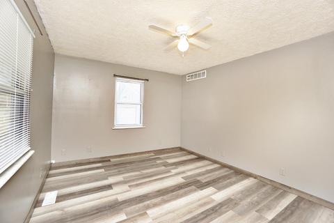 122 Walnut St, Franklin, OH 45005 photo 8