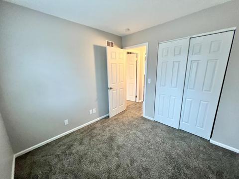 1709 Atson Ln, Cincinnati, OH 45205 photo 8