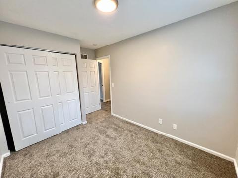 1709 Atson Ln, Cincinnati, OH 45205 photo 6