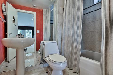 945 Hill St, Cincinnati, OH 45202 photo 31