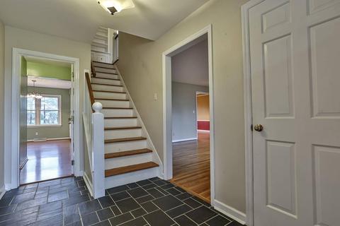 412 Stonehearst Ln, Cincinnati, OH 45231 photo 5