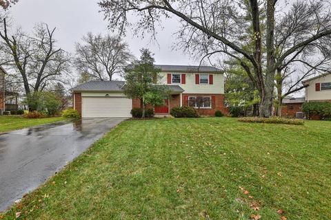 412 Stonehearst Ln, Cincinnati, OH 45231 photo 1