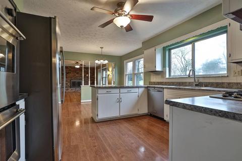 412 Stonehearst Ln, Cincinnati, OH 45231 photo 15