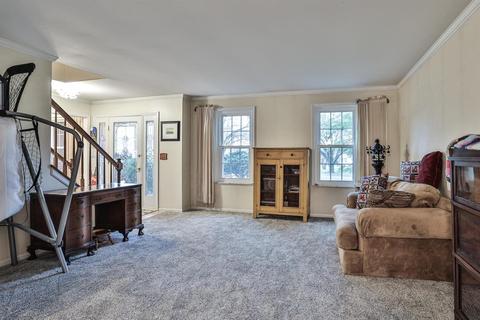 7940 Deerhurst Pl, Maineville, OH 45039 photo 5