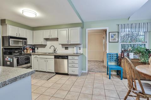 7940 Deerhurst Pl, Maineville, OH 45039 photo 15
