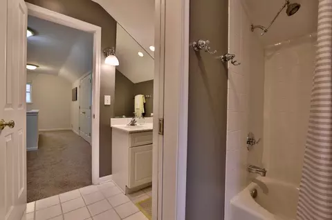 4237 Paxton Ave, Cincinnati, OH 45209 photo 23