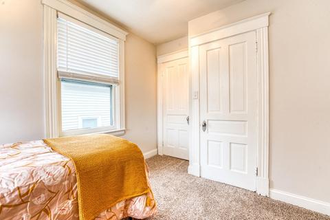 4213 Eileen Dr, Cincinnati, OH 45209 photo 29