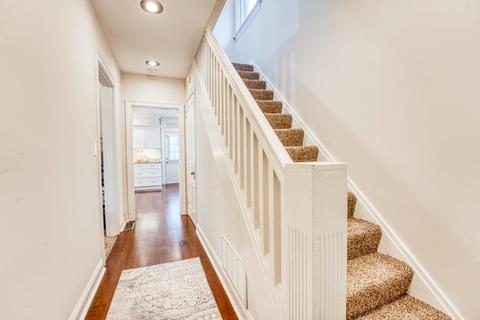 4213 Eileen Dr, Cincinnati, OH 45209 photo 6