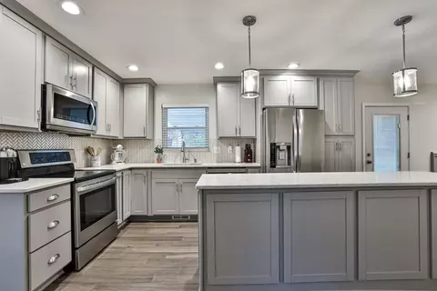 4635 Elizabeth Pl, Blue Ash, OH 45242 photo 11
