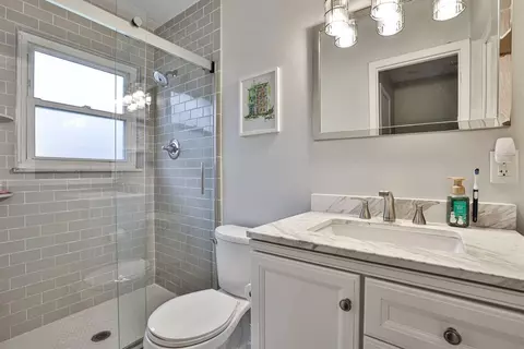 4635 Elizabeth Pl, Blue Ash, OH 45242 photo 18