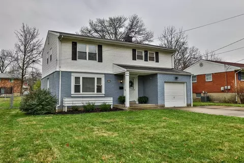 4635 Elizabeth Pl, Blue Ash, OH 45242 photo 2
