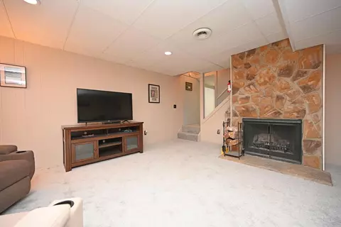 467 Vancouver Ct, Cincinnati, OH 45244 photo 24