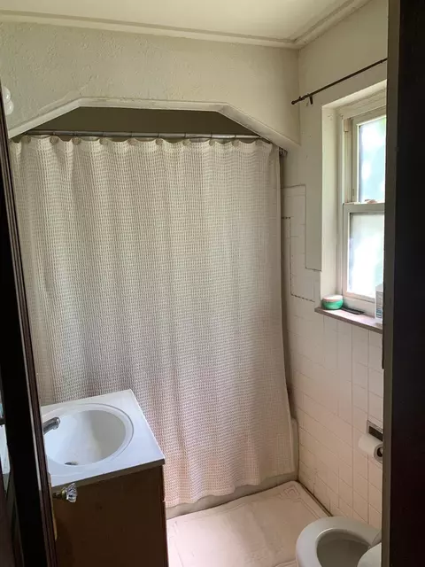 2920 Costello Ave, Cincinnati, OH 45211 photo 5