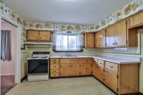 9362 Long Ln, Cincinnati, OH 45231 photo 9