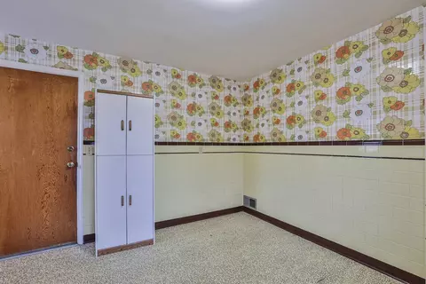 9362 Long Ln, Cincinnati, OH 45231 photo 12
