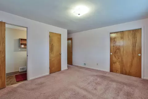 9362 Long Ln, Cincinnati, OH 45231 photo 16