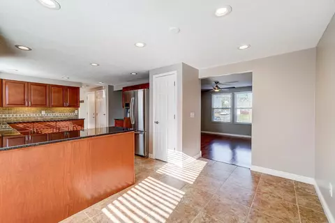 2497 Crest Rd, Cincinnati, OH 45231 photo 16