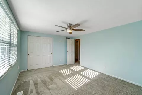 2497 Crest Rd, Cincinnati, OH 45231 photo 8