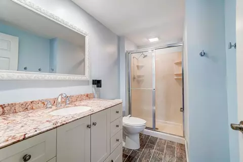 2497 Crest Rd, Cincinnati, OH 45231 photo 6