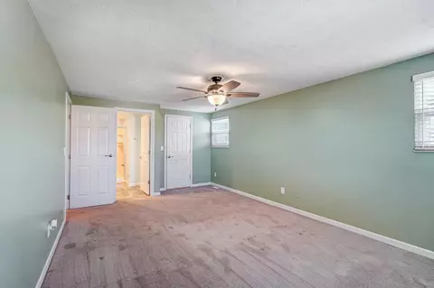 2497 Crest Rd, Cincinnati, OH 45231 photo 5