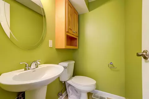 2497 Crest Rd, Cincinnati, OH 45231 photo 22