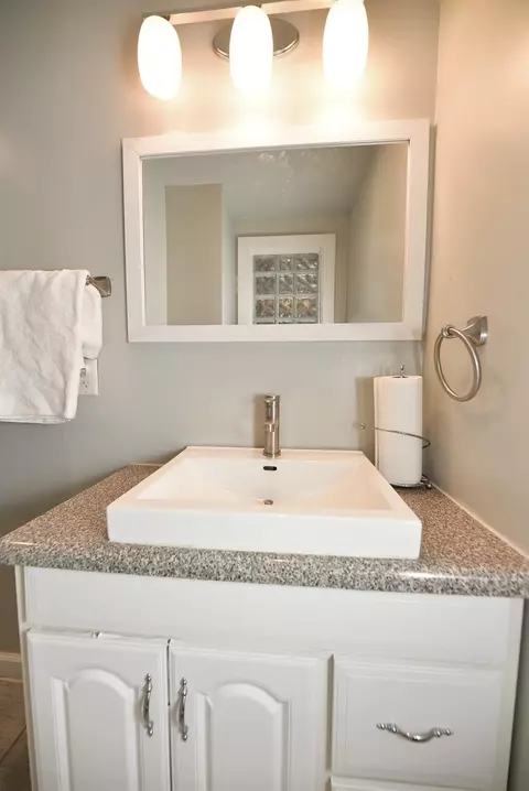 3853 Vine, Cincinnati, OH 45217 photo 29