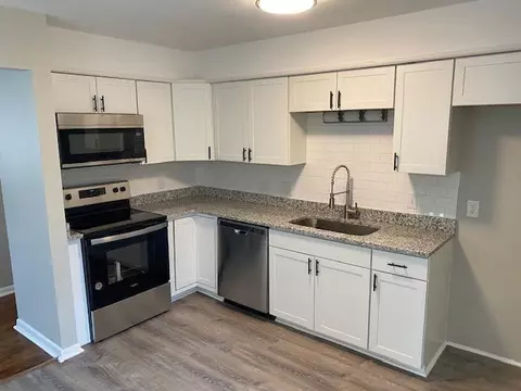 275 Beechridge Dr, Cincinnati, OH 45216 photo 3