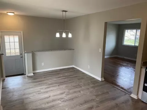 275 Beechridge Dr, Cincinnati, OH 45216 photo 5