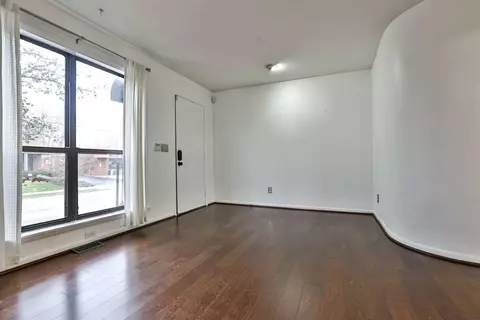 1421 Mcmillan St, Cincinnati, OH 45206 photo 4