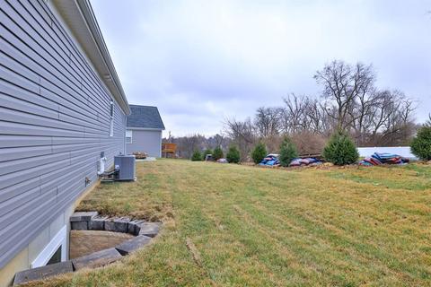 3389 Forestview Gardens Dr, Cincinnati, OH 45211 photo 24