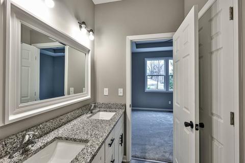 3389 Forestview Gardens Dr, Cincinnati, OH 45211 photo 16