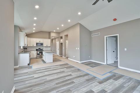 3389 Forestview Gardens Dr, Cincinnati, OH 45211 photo 27