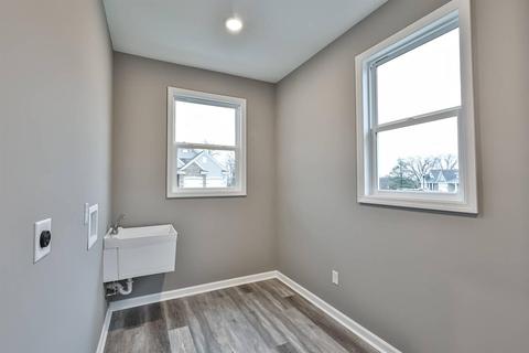 3389 Forestview Gardens Dr, Cincinnati, OH 45211 photo 20
