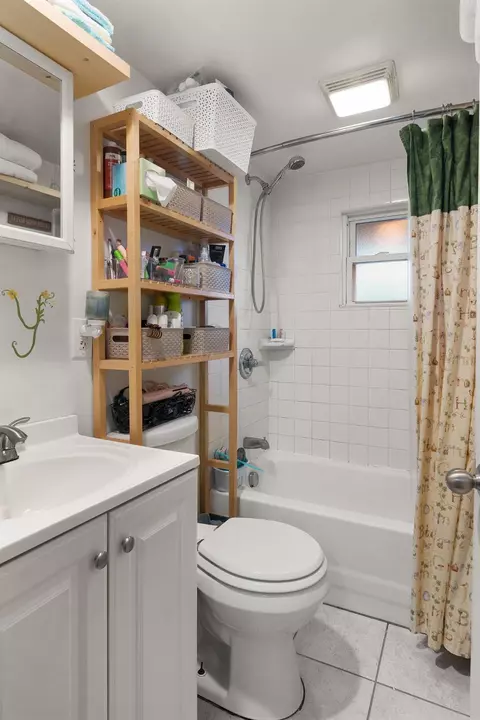 58 Laurel, Cincinnati, OH 45216 photo 28