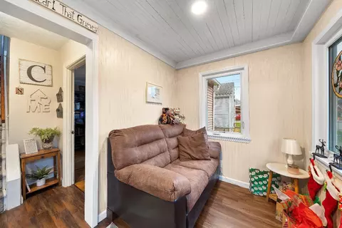58 Laurel, Cincinnati, OH 45216 photo 4