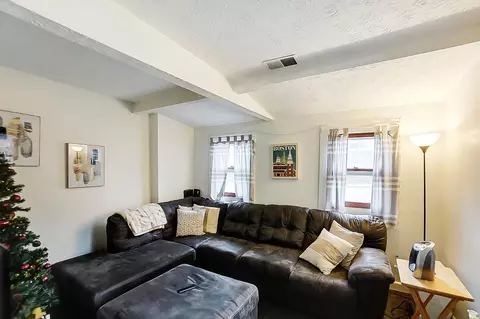 585 Torrence, Cincinnati, OH 45208 photo 17