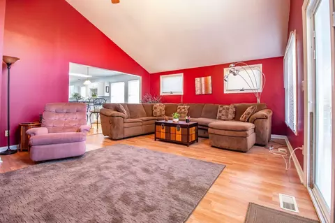 934 Sarbrook Dr, Cincinnati, OH 45231 photo 11
