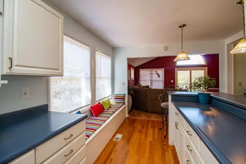 934 Sarbrook Dr, Cincinnati, OH 45231 photo 17