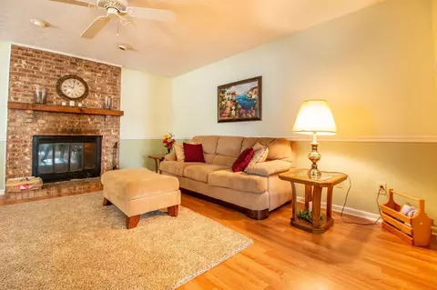 934 Sarbrook Dr, Cincinnati, OH 45231 photo 5