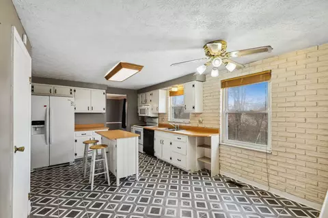 1464 Longacre Dr, Forest Park, OH 45240 photo 13